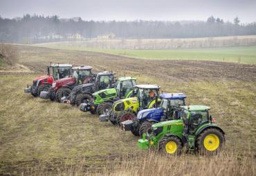 Populiariausiųjų lyga: 300 AG traktorių palyginamasis testas. II dalis