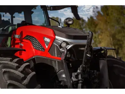 Atnaujintas Case IH Farmall C